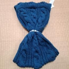 Petite Closet ダークティール ケーブル編みスヌードのサムネイル