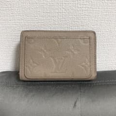 美品　ルイヴィトン　二つ折り財布のサムネイル