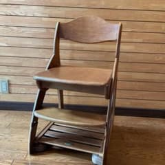 学習椅子のサムネイル