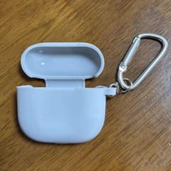 【美品】ワイヤレス充電ケース対応AirPods5 シリコンケース ライトグレーのサムネイル