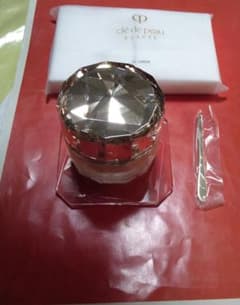 新品未開封クレ・ド・ポー ボーテ ル・フォンドゥタン BEOC20 - メルカリ