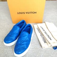 美品＊【正規】LOUIS VUITTON ルイヴィトン　ローカットスニーカーのサムネイル