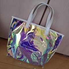 ⭐プールバック　女の子⭐のサムネイル