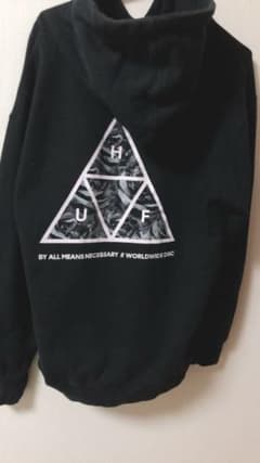HUF パーカーのサムネイル