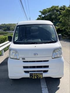 ダイハツ ハイゼットカーゴのサムネイル