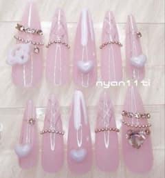 ♡ 現品 スナ系 量産型 ワンホン ちゅるん ネイルチップ ♡ - メルカリ