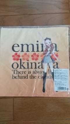 エミーナ 安室奈美恵 沖縄限定 ハンドタオルのサムネイル