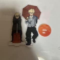 爆豪勝己 アクリルスタンド 2体セット(片方台座無し）のサムネイル