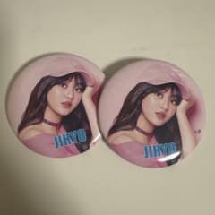 TWICE JIHYO 缶バッジ 2種セットのサムネイル
