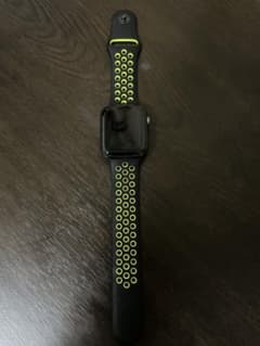 Apple Watch series6セルラー44ミリのサムネイル