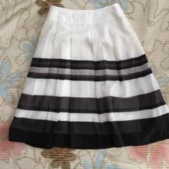 ひざ丈 シンプルボーダースカートのサムネイル