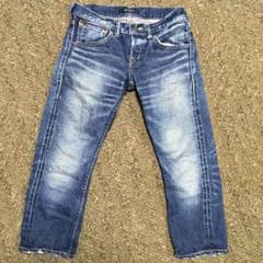 ジーンズのサムネイル