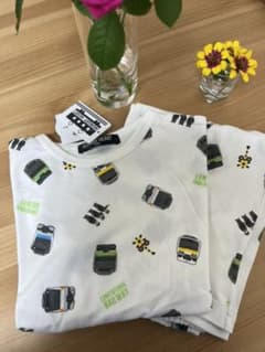 １２０　電車柄⭐︎半袖パジャマのサムネイル