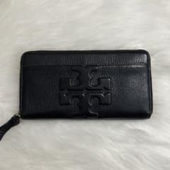 ニャン太郎様専用  Tory burch  トリーバーチ  長財布 ブラックのサムネイル