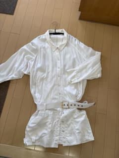 週末値引LE JEAN DE MARITHÉ シャツワンピース ホワイト ベルトのサムネイル