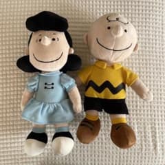 チャーリーブラウン　ルーシー　人形のサムネイル