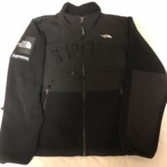 ノースフェイス✖️シュプリーム   フリースのサムネイル