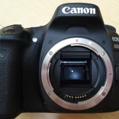 LJC1188様専用CANON EOS80D レンズセットのサムネイル