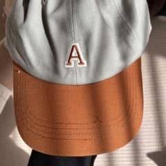 アルファベットキャップのサムネイル