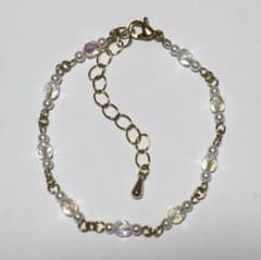ハンドメイド　ブレスレット　ゴールド　ビーズ　パールのサムネイル