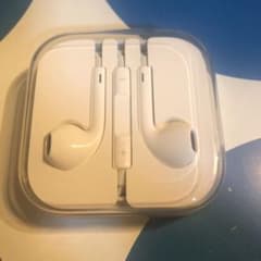 iPhoneイヤホンのサムネイル