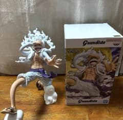 ワンピース Grandista モンキー・D・ルフィ ギア5 フィギュアのサムネイル