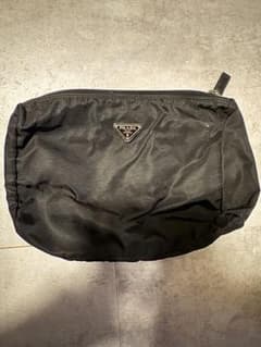 PRADA ブラックナイロンポーチ