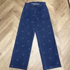atmos pinkデニムパンツのサムネイル