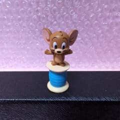 トムとジェリー ジェリー フィギュア 糸巻き　みんなでてをつなごう