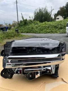 スズキ純正 スペーシアカスタム MK54S MK94S ヘッドライトのサムネイル