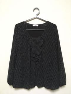 【leaf】ブラウス　黒ドットのサムネイル