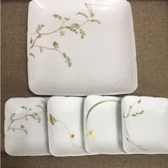 ナルミお値下げ‼️のサムネイル