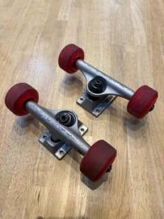 カリフォルニアストリート　スケートボード トラック 5.25 LOW 中古のサムネイル