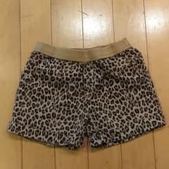 GAP　ヒョウ柄　140　女の子　ショートパンツのサムネイル