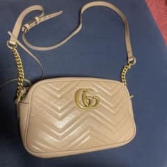 GUCCI　GG マーモント　ショルダーバッグ　ベージュ　ピンクのサムネイル
