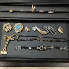 k*9様 アクセサリーまとめ売りのサムネイル