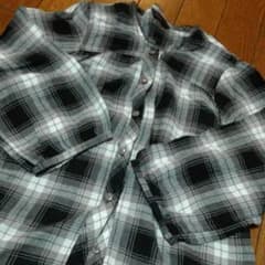 新品、チェックシャツ ネルシャツのサムネイル
