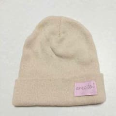 ベージュ春ニットのサムネイル