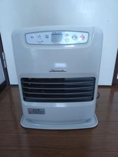 ダイニチ 石油ファンヒーター FWY-32R19 - メルカリ