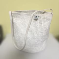 VAKT ぬびバックS ホワイト 百々千晴 シシクイ - メルカリ