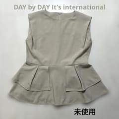 【FLANDRE】DAY by DAY 立体ティアードペプラムトップスのサムネイル