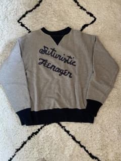 11/12まで最終値下HUMAN MADE スエットM  ツートーンNIGOLDのサムネイル