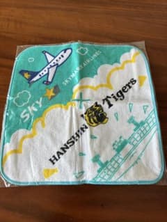 スカイマーク 阪神タイガース コラボ タオルハンカチのサムネイル