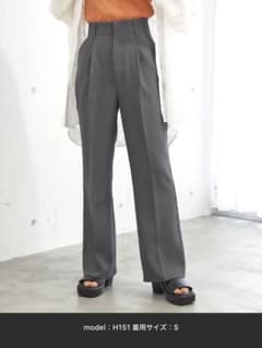 tiptop センタープレスセミフレアスラックス チャコールグレー Sサイズのサムネイル