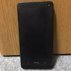 HTC J ONE HTL22 中古美品 本体のみ ブラックのサムネイル