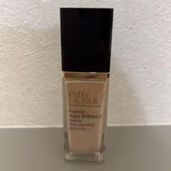 ESTEE LAUDERのサムネイル