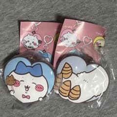 ちいかわ　ハートのラバーマスコット　ハチワレ　あのこのサムネイル