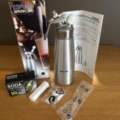 日本炭酸瓦斯 エスプーマ スパークリング M ステンレス CO2 日本炭酸瓦斯 エスプーマ スパークリング M ステンレス CO2 - メルカリ