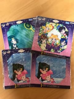 一番くじ 美少女戦士セーラームーン F賞アートハンドタオルのサムネイル