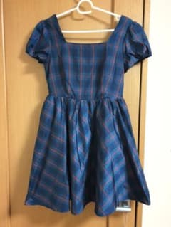 ISBIT♡美品 パフスリーブ チェックワンピースのサムネイル